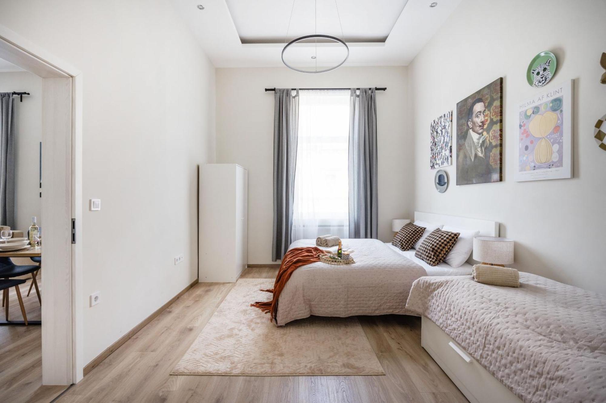 Appartement Oasis - Modern Charm, Timeless Comfort Budapest